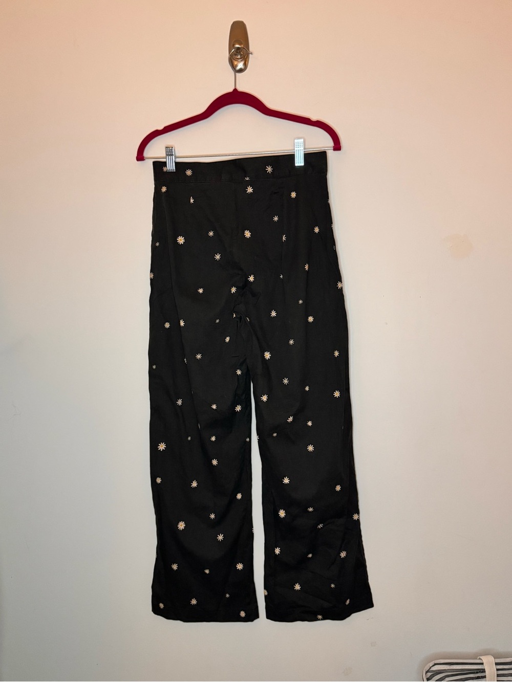 Nooworks Casual Bell in Daisy - Picture 3 of 5